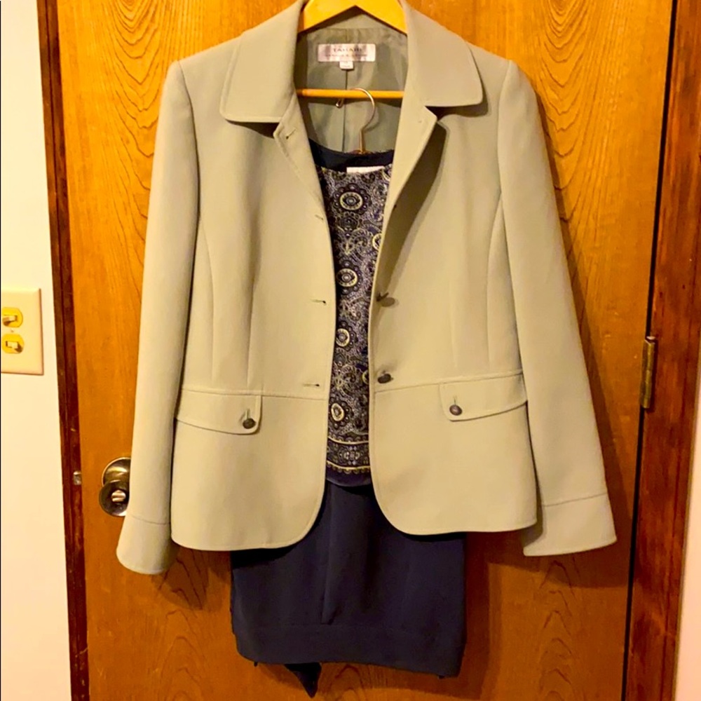 Size 10 Tahari suit
